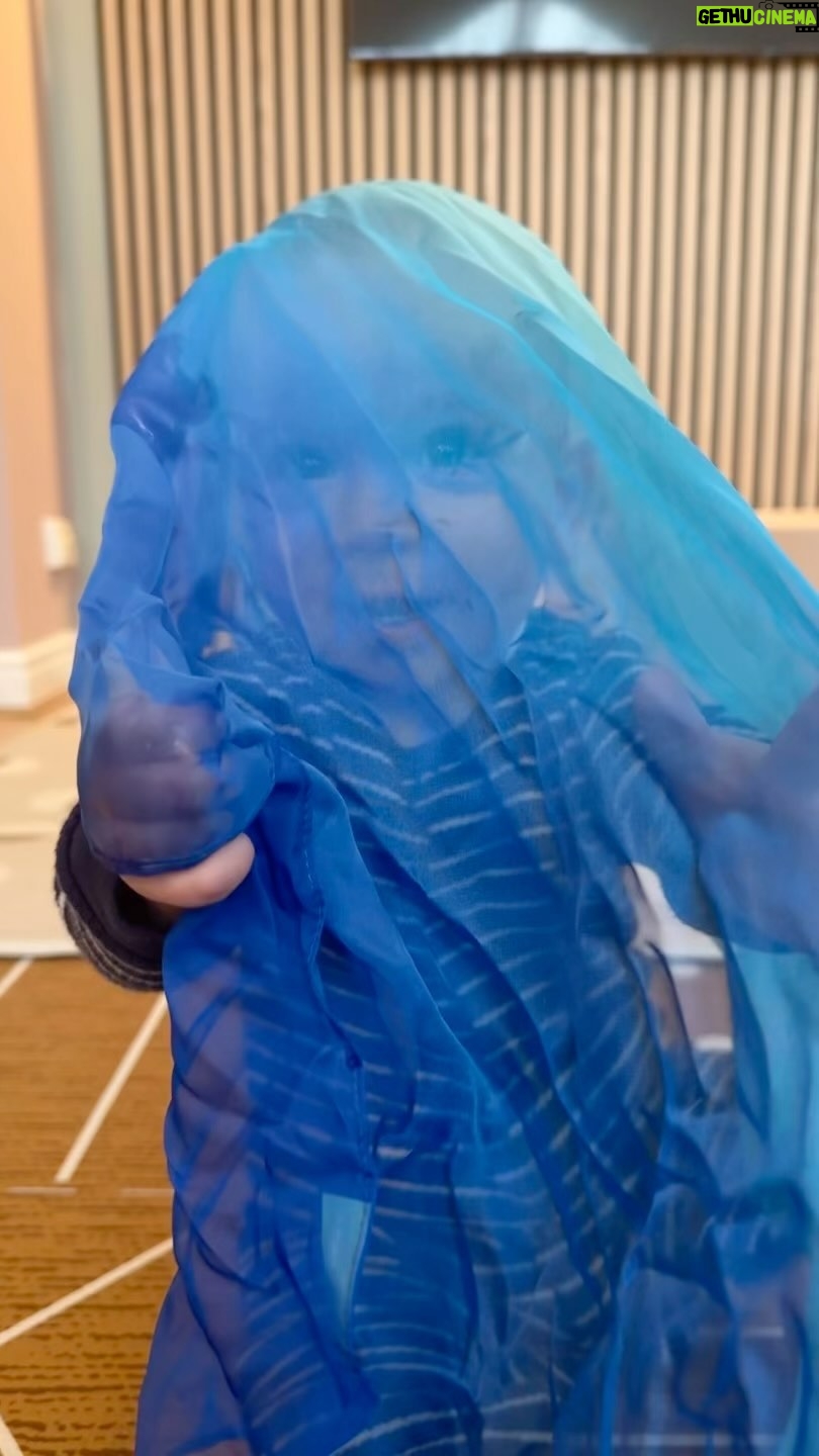 Jessica Fox Instagram - This month we’ve been getting to know the Explorer Kit from @lovevery.europe and uncovering new skills through age appropriate play - thank you for sending us the latest kit, we love being a #loveeverypartner #ad