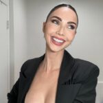 Jessica Green Instagram - Random series of same selfie