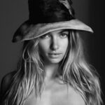 Jessica Hart Instagram - Happy Sunday Funday 🔈