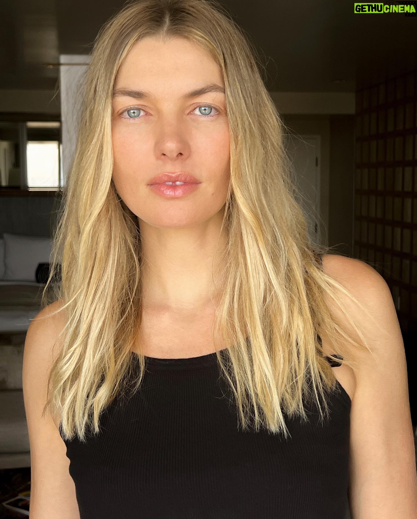 Jessica Hart - 21.9K Likes - 7 -2 - 2023 ! Here we go fresh images by my brother and agent @alikavoussi ❤️