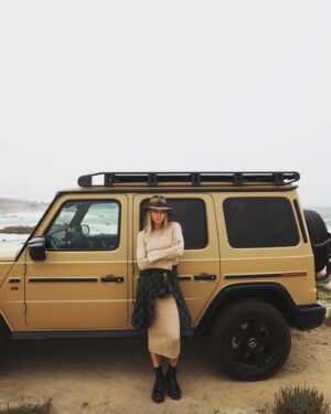 Jessica Hart Instagram - Tanning
@mercedesbenzusa