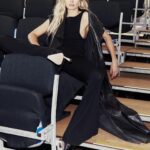 Jessica Hart Instagram - HARPERS BAZAAR AUSTRALIA X AUS GP 2024 Thank you so much @pierretoussaint for capturing the weekend so perfectly! Thank you to everyone that made it happen @mercedesbenzau @jerrystamoulis @josephtenni @kirstymcbeathcreative @blankadudas @jameskirkham @race.service @bazaaraustralia - it’s not the easiest location to shoot 💃🏼🏎️💥🥰💋