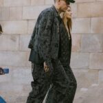 Jessica Hart Instagram - Mum Dad steppin’ out for Dad’s first fashion show