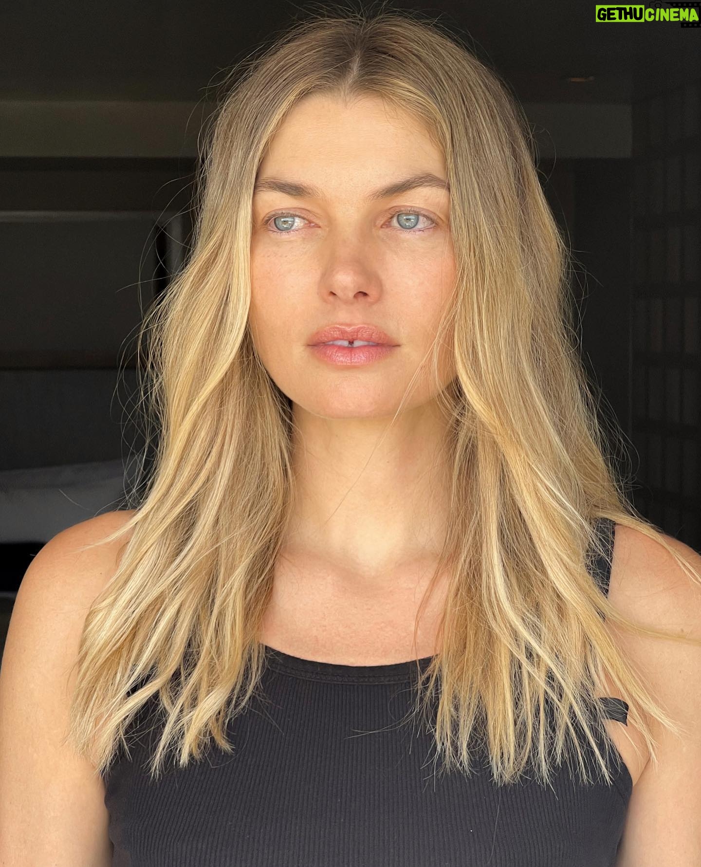Jessica Hart - 21.9K Likes - 7 -2 - 2023 ! Here we go fresh images by my brother and agent @alikavoussi ❤️
