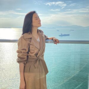 Jessica Hester Hsuan Instagram - Autumn is finally here. Enjoy the beautiful weather. 

@maxmara @maxmarahk #maxmara #maxmarahk