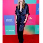 Jessica McNamee Instagram - Thank you for a wonderful evening @gdayusa makeup: @kendalfedail outfit: @michaellosordo