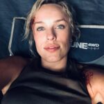 Jessica McNamee Instagram - Can’t wait to see you all again! #mk2 🔪 #mortalkombat