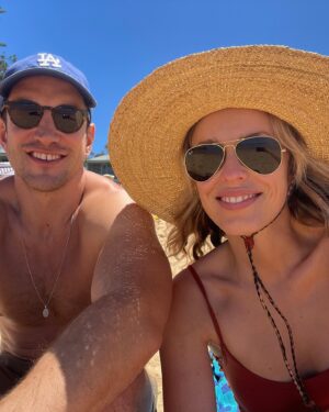 Jessica McNamee Instagram - 2021. Mostly friends with a side of work and travel. The best kind of balance ⚖️ There was a lot of good amongst the chaos 🎉 wishing you all a happy new year! See you on the flip side x