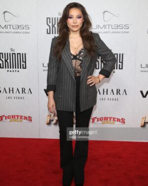 Jessica Parker Kennedy Instagram - #WorldMMAAwards
#KnockOutOfTheYear
#UFC

Hair by @sambentson 
Makeup by @keelyzelanka