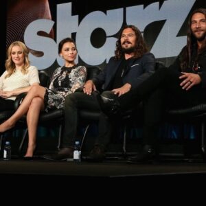 Jessica Parker Kennedy Instagram - All Four Seasons Now Streaming On @Netflix US. I can’t say enough about my time filming this show. Truly the best experience of my life. ❤️🏴‍☠️ #BlackSails