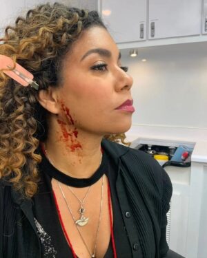 Jessica Pimentel Instagram - Besides being named as one of the best shows of 2023, The talented makeup and SFX makeup team
Of @thehorrorofdoloresroach @blumhouse  are honoured for the consideration in the "Best Contemporary Makeup" category in the 706 Guild Awards!!!! 
I got off easy dealing with the blood and gore on this show, others.. not so much 😂💆🏽‍♀️🪓🥟🍽️
Guild members and artists - please consider voting for us for the nomination!! 

#repost @kombatbaby : 
Makeup by me for @thecrusher007 as Flora Frias in @thehorrorofdoloresroach!!!!
I loveeeee Jessica and I had a real blast painting her face - a treat to have in the chair, hilarious and sweet!!!! (last two photos were our makeup test! Testing that bloooooood too!!!)
Makeup HoD @theoriginalbrownartist 
Co-HoD @carla_mckeever

We Love and empanadas @muahs_awards
(Some brands used... @armanibeauty
@maccosmeticscanada @rcmamakeup @makeupforever)
#thehorrorofdoloresroach #Makeup #mua #iatse706 #706guildawards #torontomua