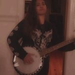 Jessica Pimentel Instagram - It's really starting to hit me hard that we will be saying goodbye to @gimmeradio and @gimmecountry in just a few days 😔. It's a lotta goodbyes going on. Goodbye house and goodbye neighbors (country edition) starts now! 👋 #jessicapimentelmusic 🜏 @washburn.guitars