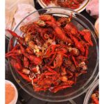 Jessica Rothe Instagram - Shout out to @beaucoupcrawfish for bringing some serious NOLA realness to LA (and for making my hubby a very happy chappy) ❤️🦞❤️ #crawfish #mudbugs