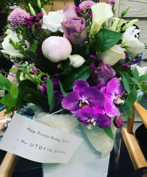 Jessica Rothe Instagram - For the fourth year in a row I was lucky enough to be working on my birthday ☺️ but that also means I can post almost nothing because everything on this set is spoilers lol. THANK YOU FOR ALL OF THE BIRTHDAY WISHES ❤️❤️❤️