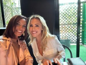 Jessica Sutta Instagram - Tonight I attended a beautiful all female event for @papermagazine at @mrchow in Beverly Hills hosted by the gorgeous @jessicahall Thank you so much for having me. I was blown away by the beauty, kindness & intelligence all the women encompassed at that stunning dinner table. Jess you truly know how to pick them. Love you! ❤️ Make up-  @behnaz.golchin