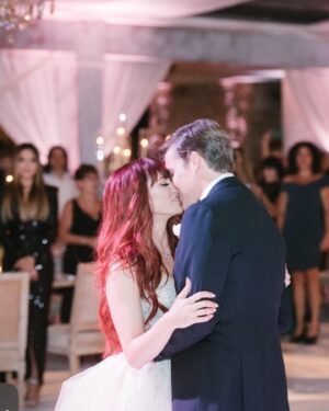 Jessica Sutta Instagram - Happy Valentine’s Day Puffin. I love you. 😘