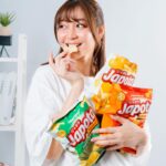 Jessica Veranda Tanumihardja Instagram - Kalian punya uang, kalian punya kuasa. Kalian punya uang, masa belum cobain Japota?? Heheh jujur emang Japota #EnaknyaGakCukupSatu Coba yang udah cobain, cerita gimana rasa Japota di comment ♥️ . . . 📸: @temaeproductions