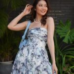 Jessica Veranda Tanumihardja Instagram - Kemarin syuting di ujung Utara Jepang ( Wakkanai ), lalu world premier di ujung Selatan Jepang ( Okinawa ), luar biasa memang rencana Tuhan, gak bisa di tebak yah kak @nikita.rosalini 💙