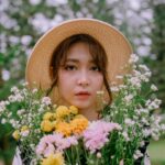 Jessica Veranda Tanumihardja Instagram - What’s your favorite flower? . . . 📸: @temaeproductions @nirwannr 👠: @ni.n.un