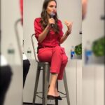 Jessica Versteeg Instagram - Another great panel from #blockchainweek in #NewYork! We talked about everything from cannabis on the blockchain @paragoncoin to the future of cryptocurrency. In this clip I was talking about banks and and what they are doing to the poor. The question was, where do I see bitcoin in 5 years? It may be hard for some of you to believe, but there are two billion people in the world that still do not have a bank account. This means they do not have access to the security a bank can provide or the convenience of paying a bill online. What’s even more shocking is that there are many people in the US that do not have a bank account. Without access to savings and credit, these people cannot participate in the virtuous cycle of economic growth, this is just one of many vicious cycles that is keeping the poor, poor. Part of this evil banking cycle that keeps the poor, poor is when the banks charge people for not maintaining a minimum balance, basically not having enough money. Anywhere from $5 to $25 per month (that’s a lot when you are living paycheck to paycheck). Imagine paying your own way through college, rent, insurance, food, books, mwhatever college kids have to pay for, working nights while going to school all day and living paycheck to paycheck. Then imagine a bank charging you for not maintaining the balance they want you to have. All while knowing the bank is playing with your money (Banks use the money deposited by their customers to make money, both directly and indirectly). Imagine being a single mom, working 2 jobs, raising 3 kids, living paycheck to paycheck. Just trying to keep food on the table, a roof over the head of the children she wants to protect, paying for school activities, clothes for kids that keep growing, and then seeing the bank is charging you for not maintaining the minimum balance (shout out to my mom!). All while knowing when she deposits her hard earned money, the bank is turning around and investing her hard earned money by giving loans to other bank customers so they can earn interest — yet she does not have enough to take out a loan for herself.
