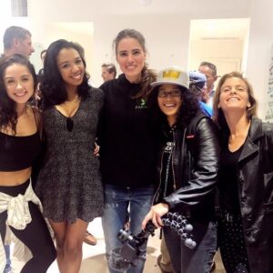 Jessica Versteeg Instagram - One thing I love about conventions and Hackathon’s is all of the cool people I get to meet! Thank you to everyone that came by #Paragon for the Pre after party! 🏆 #cannabis #blockchain