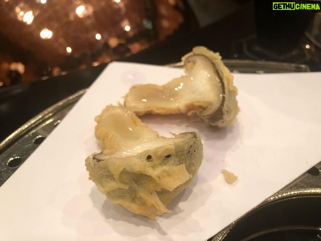 Jessica Versteeg Instagram - If there is one thing we love outside of our family and friends, it’s good food!!!