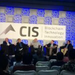 Jessica Versteeg Instagram - Team @paragoncoin sitting in on all the panels 🧠