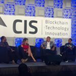 Jessica Versteeg Instagram - Team @paragoncoin sitting in on all the panels 🧠