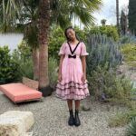 Jessica Williams Instagram – ❤️I love @bora_aksu . ❤️

A couple of weeks ago for #deadlinecontenders.

Springtime in my Garden!! 
Ask me about my plants because I love them!!!! 

Makeup// @cherishbrookehill 
Hair Styling// @milesjeffrieshair 
Locs install// @hairbyashnicole 
Stylist// @sarahslutsky 
Dress// @bora_aksu 
Boots// @therow (gifted from Mia Hines Wardrobe in Love Life season 2!!)
Bow// @leletny 
Garden of my dreams// @sarita.jaccard.design