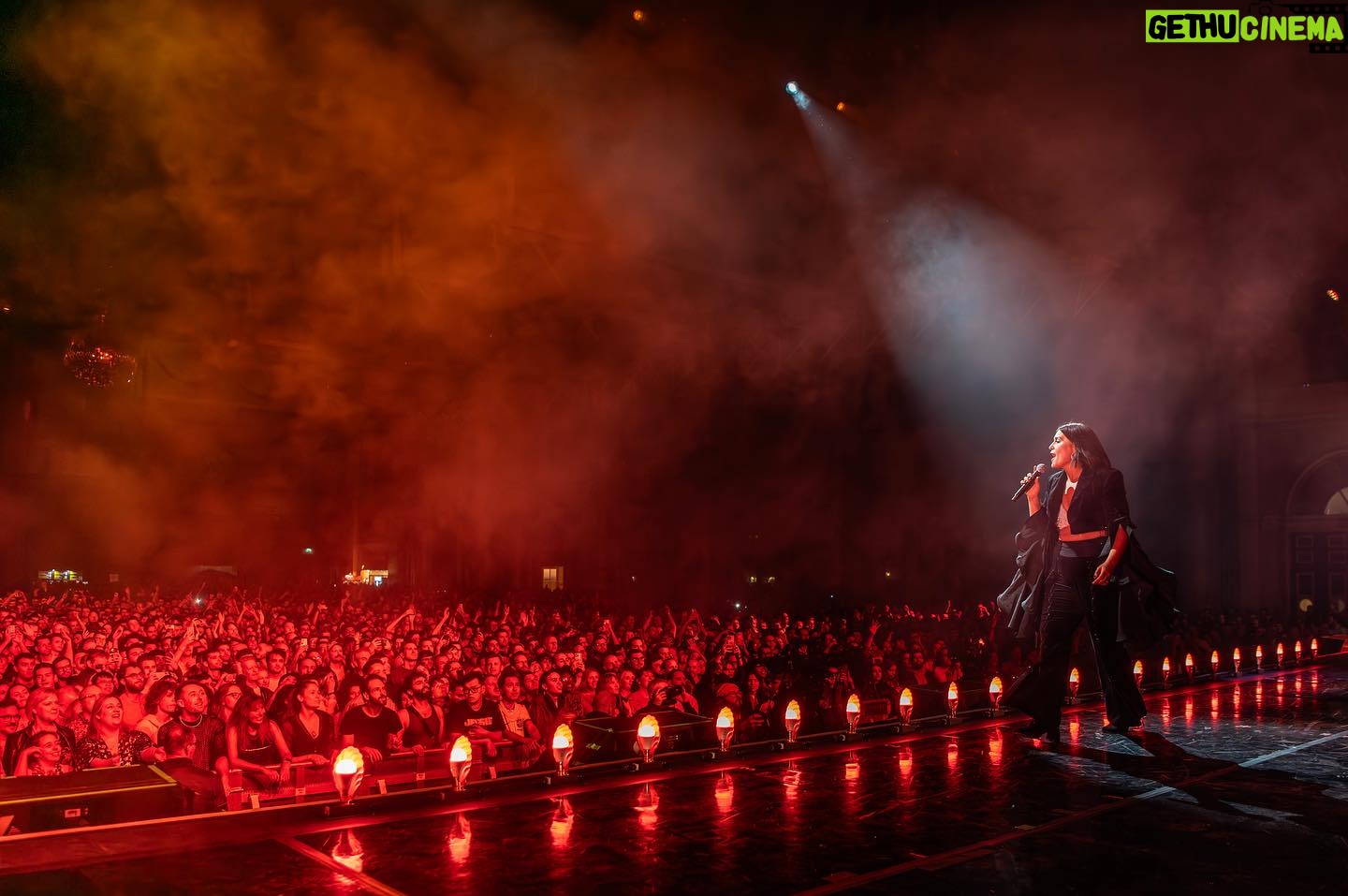 Jessie Ware - 16.5K Likes - 20,000 of you came to dance at the Pearl this weekend. An absolute career highlight, thank you so much for being there to celebrate with us.
Biggest love to my Pearlettes, my crew, my team and of course every one of you who has come to the That! Feels Good! Tour, you made this all happen every single night x