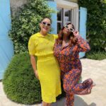 Jessie Ware Instagram - Amber and I get to watch the girls meet the fabulous Mazz Murray who gives a Mamma Mia mothering masterclass on tonight’s episode @mammamiadreamtv x