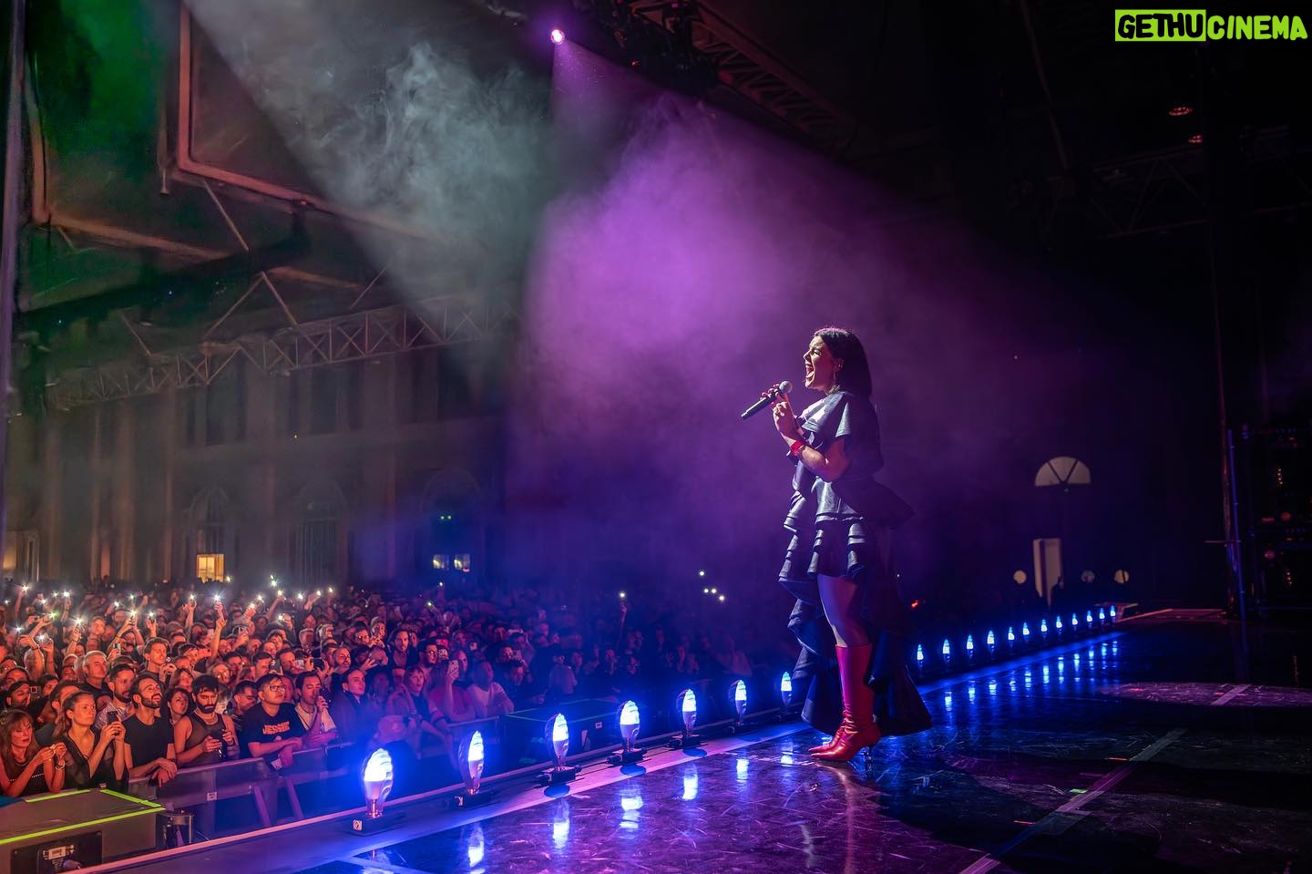 Jessie Ware - 16.5K Likes - 20,000 of you came to dance at the Pearl this weekend. An absolute career highlight, thank you so much for being there to celebrate with us.
Biggest love to my Pearlettes, my crew, my team and of course every one of you who has come to the That! Feels Good! Tour, you made this all happen every single night x