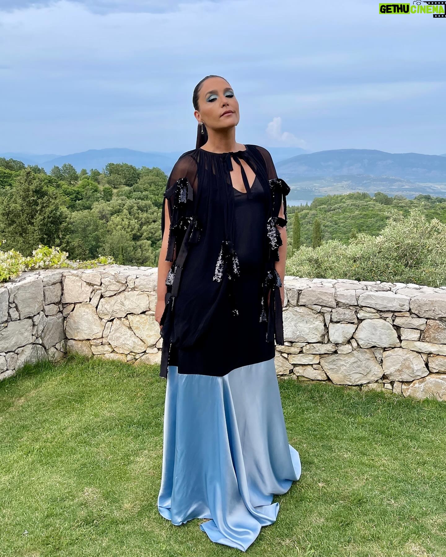 Jessie Ware Instagram - Tonight’s the night! The Mamma Mia I have a Dream live final. Best of luck to these wonderful finalists. X