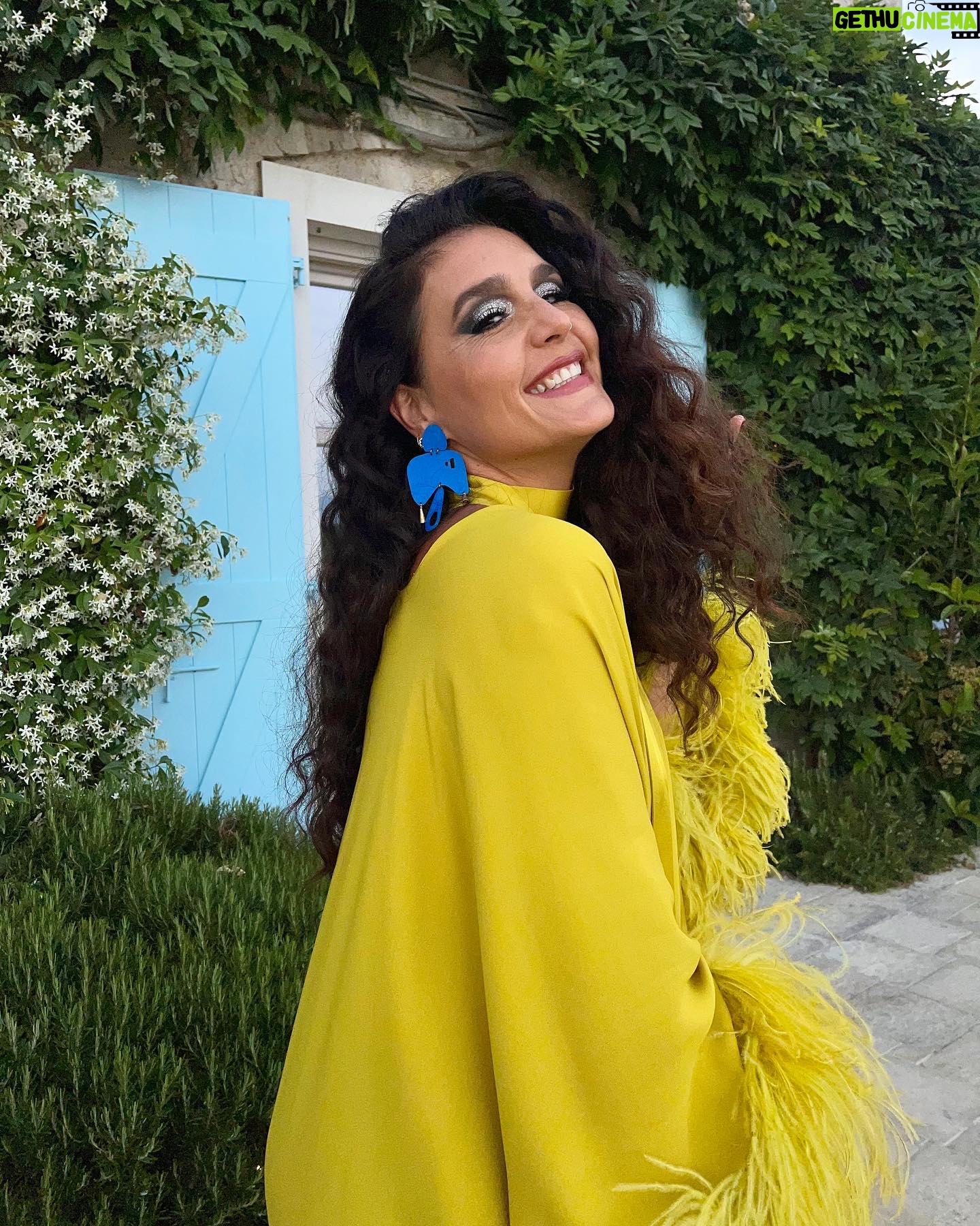 Jessie Ware Instagram - It’s the @mammamiadreamtv final next week… who do you want to win? X
