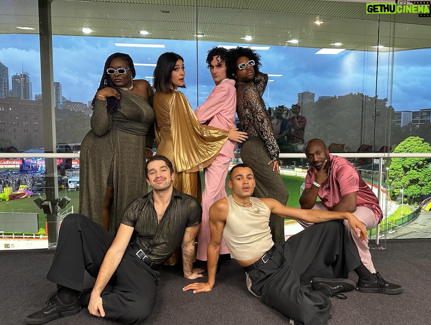 Jessie Ware Instagram - Went back to Oz after ten years and finished 2023 touring on a high 🇦🇺 thank you for the amazing reception (and food) we had such a fab week x