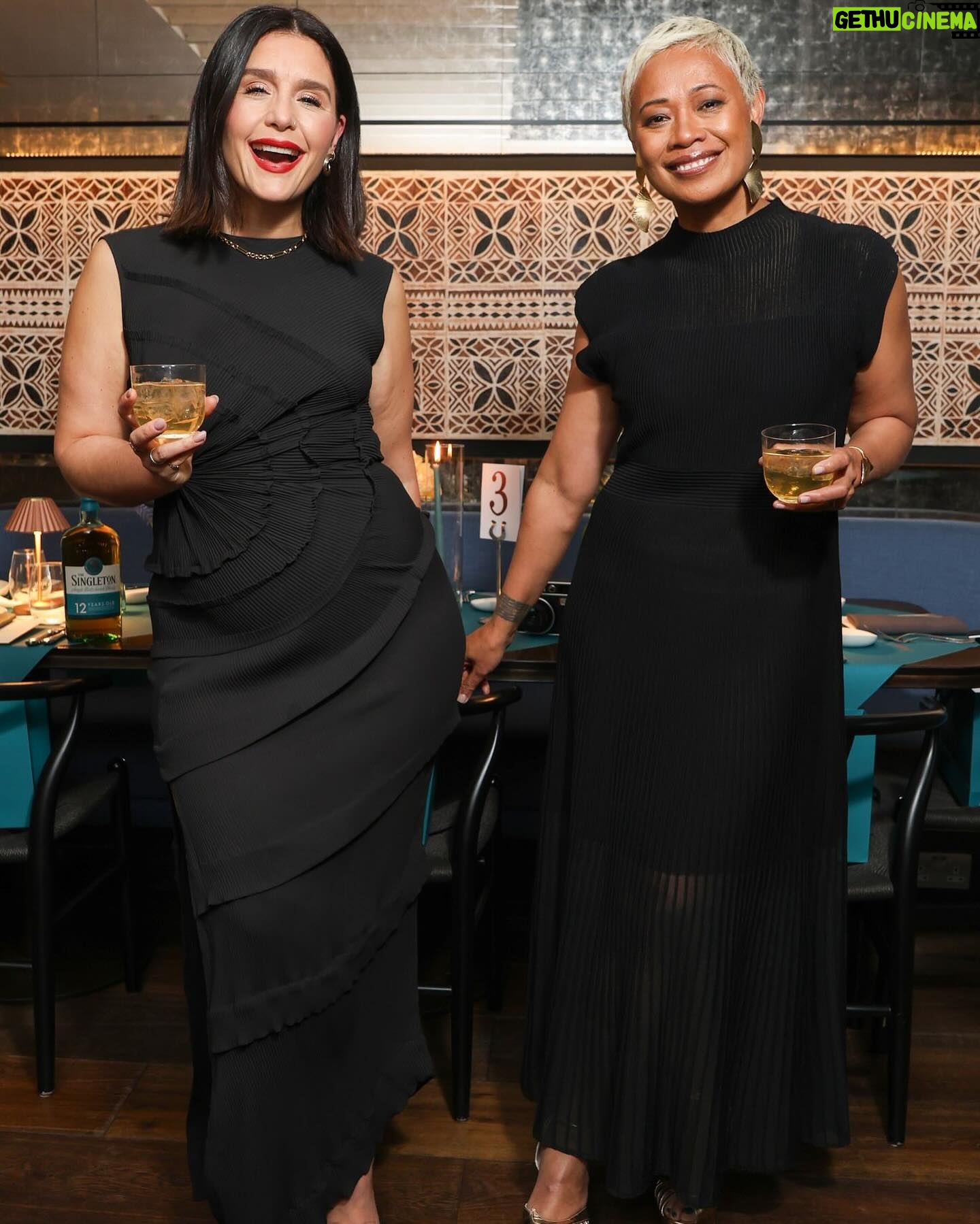 Jessie Ware Instagram - A dream gathering with @galettigram thanks @thesingletonwhisky at her gorgeous restaurant @mererestaurant x #dreamgatherings #ad