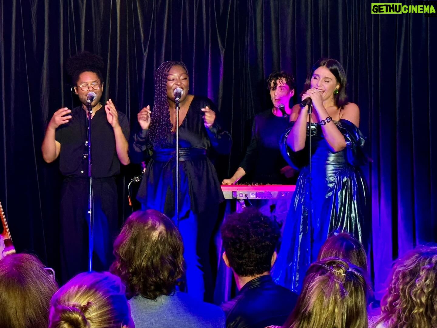 Jessie Ware Instagram - Went back to Oz after ten years and finished 2023 touring on a high 🇦🇺 thank you for the amazing reception (and food) we had such a fab week x