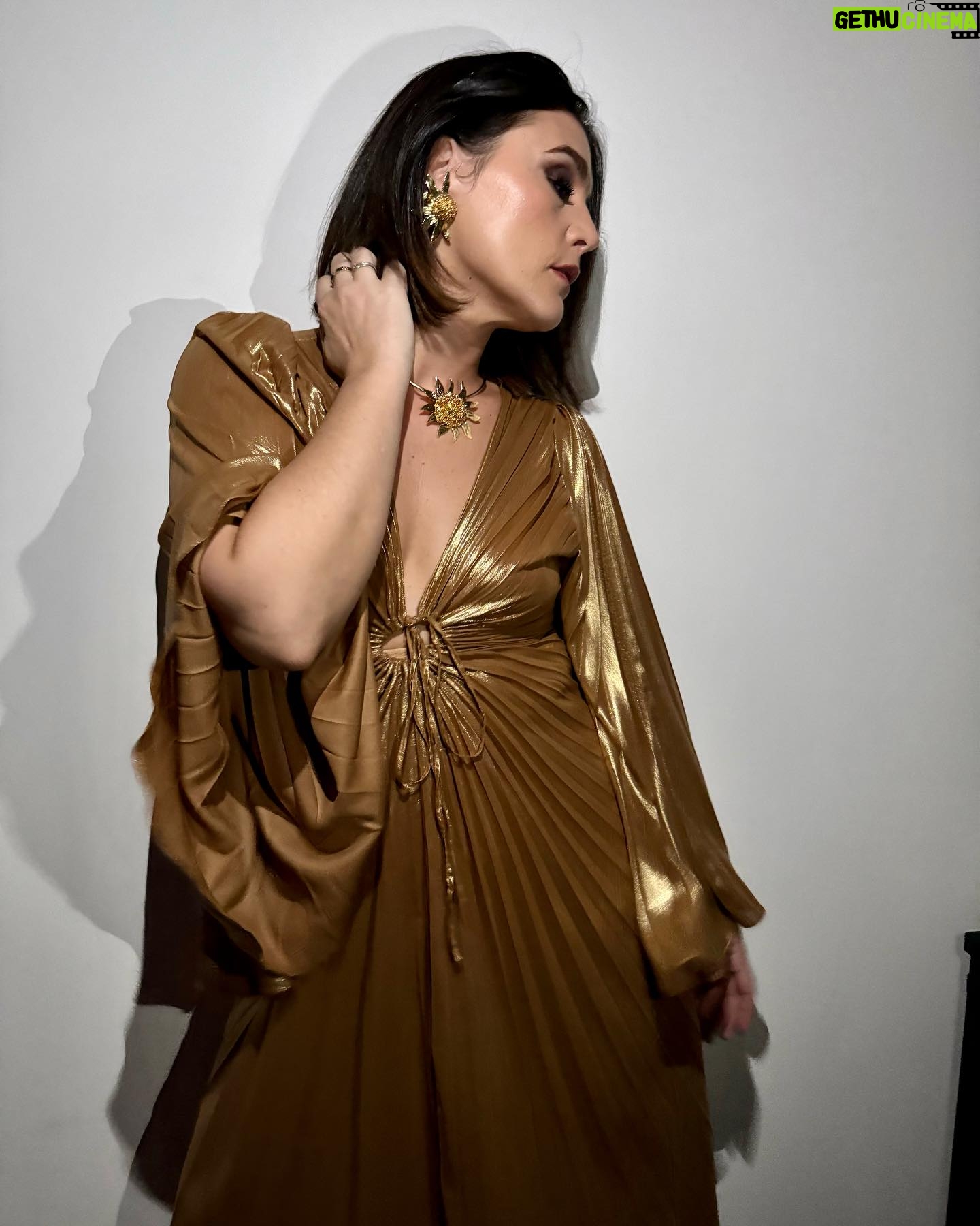 Jessie Ware Instagram - Last show of 2023 - let’s GO Sydney! @summercampfestivalau x