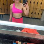 Jessika Evelyn Heiser Instagram – Back in the 🇺🇸 and lower body lift ☑️ 

I enjoyed myself on my trip to the UK and Saudi when it came to food. I didn’t track like normal, enjoyed some sweets and treats too. But it didn’t feel out of control or like I have to “get back on track.” 

I didn’t fall off anything. Everything was intentional, with purpose. 

Always, making myself proud. 

Workout programming @winterparkchiro

@fleo