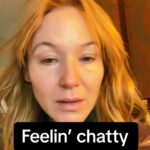 Jewel Instagram – When you wake up and your face looks like 3 miles of bad road .. 🤷‍♀️ 🤦‍♀️ plus the #rodeo is in town.