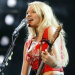 Jewel Instagram – I am so excited to be headed on the road starting in July with the badass @melissa_etheridge π©΅ It is going to be so magical. Plus!!! You may get to hear some new music. Get your tickets!
πΈ: West Kennerly