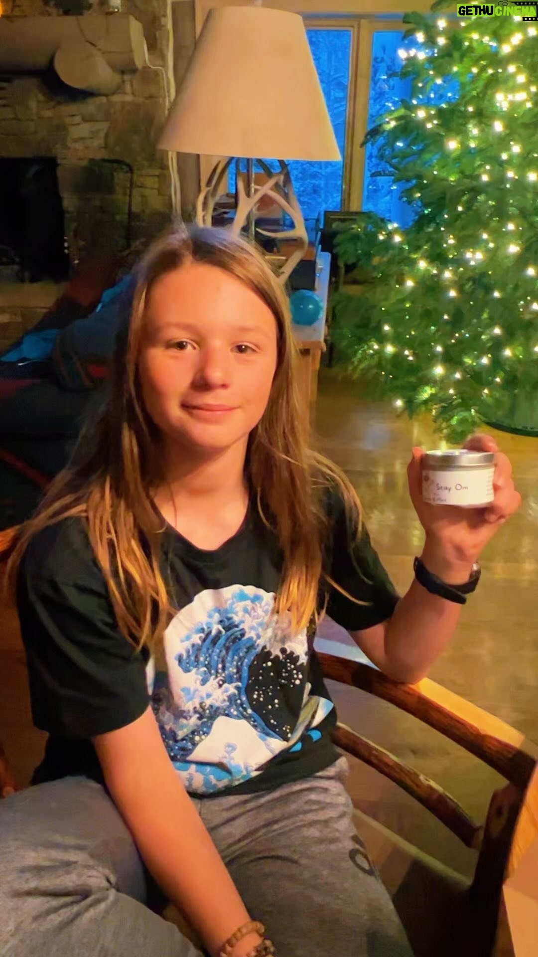 Jewel - 10.5K Likes - Kase has a small candle company - each one made by hand here in our kitchen. If you are looking for a cute Christmas present head to @songlinesbyjewel and order on line! #cleancandles #christmas #present #handmade #kidbiz