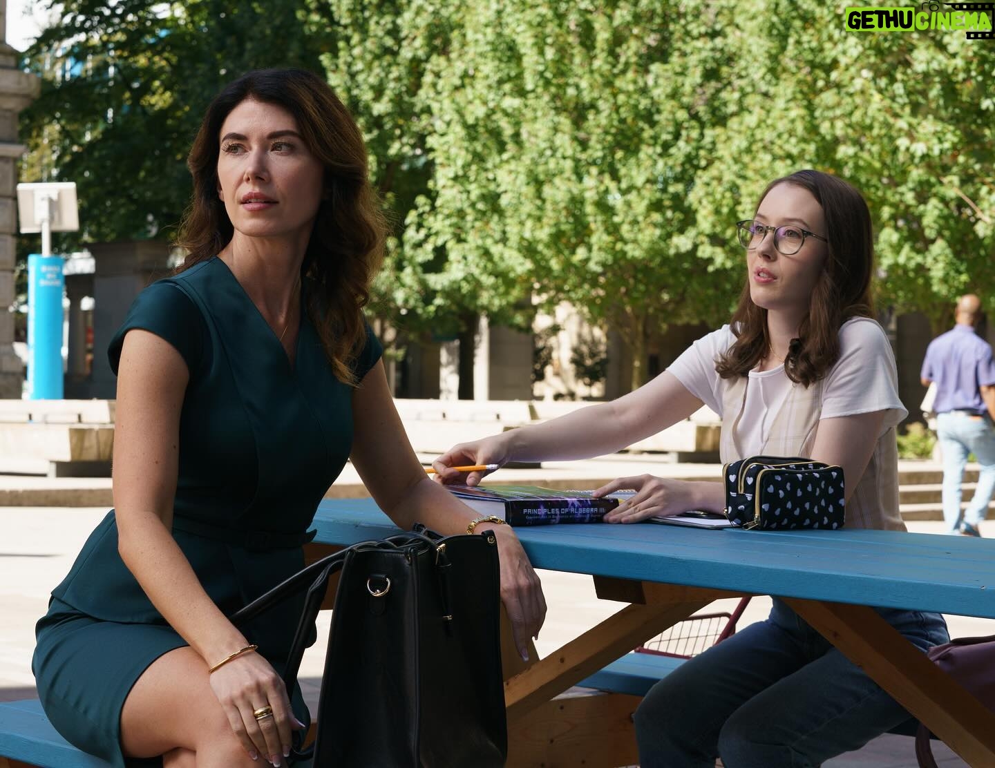 Jewel Staite Instagram - USA friends! I hope you’ve loved our season three as much as we loved doing it! Tonight is FINALE night on @thecw and it is the saddest episode we’ve ever done. So, I’m sorry. And don’t worry. Because we tie up those loose ends in season FOUR! 🥰 Canada, I know you’re trying to be patient, and we will get that air date on @globaltv SOON and it’ll be work the wait. I promise. Love you guys. 🇨🇦 @familylaw_tv #familylawtv
