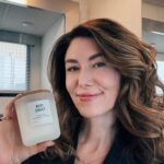 Jewel Staite Instagram – Can’t really decide which @canvascandleco scent is my fave, but safe to say I’m obsessed with this one currently 🌊🌲

#westcoastisthebestcoast 
#canvascandlecompany