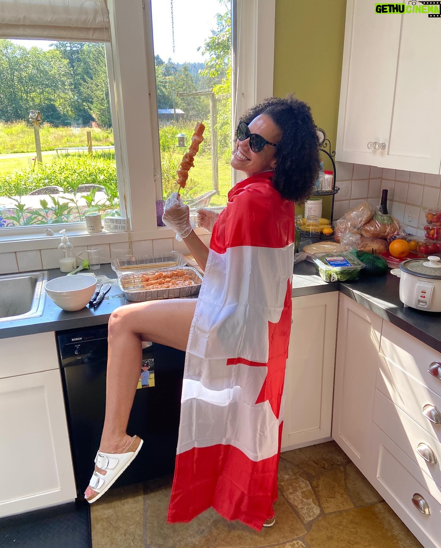 Jewel Staite - 5.3K Likes - Happy 40th to the little sis I always wanted! @nellysrose
You know when you meet someone and it immediately feels like you’ve known them your whole life? She’s everybody’s confidant, cheerleader, advocate, and the classiest example of how to stand your ground. I’ve learned so much from you, Genelle. Here’s to your 40s being epic and full of more adventure and success and being surrounded in all the love you deserve. You ain’t ever getting rid of me! 🤪😻 I love you, kitty cat.