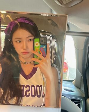 Ji Hye-won Instagram - 💜🦄😜🕺🏻아무나 이겨라!!!!!
.
.
.
.
.
.
.
.
오늘부터 리안이 이름은 아무나 (๑′ᴗ‵๑)