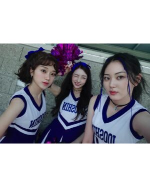 Ji Hye-won Instagram - 주신고의 이모저모..🖤🖤