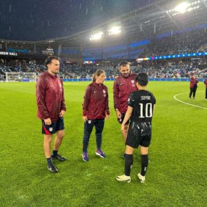 Ji So-yun Instagram - Emma💙it was an honour and blessing to play for you💙 You were a great part of my growth as a player and a person at Chelsea. I wish you all the best with your next chapter in the US!  Thanks to Stuart, Denise, Bart , Ferdia  as well! Wish you all the best 👍🏼