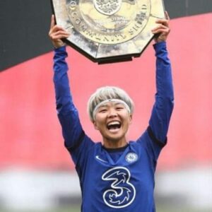 Ji So-yun Instagram - Thank you for supporting us 🙌
The community shield is ours 💙
Come on blues 💙

 첫 커뮤니티 실드 우승했어여 🏆
 많은 응원 해주셔서 감사합니다💙