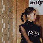 Jian Man-shu Instagram - 🤍 白目美女專業戶！哈哈哈哈，好愛雀雀給我這個稱呼。覺得雀雀筆下的自己總是特別慧黠。 照片最後放上專訪的一小段落，想看完整內容搜尋：「釀電影 白目美女」 @filmaholictw @manshujian @gourmet_affairs_2023 #美食無間 #白目美女 #釀電影 #雀雀 #你懂吃嗎